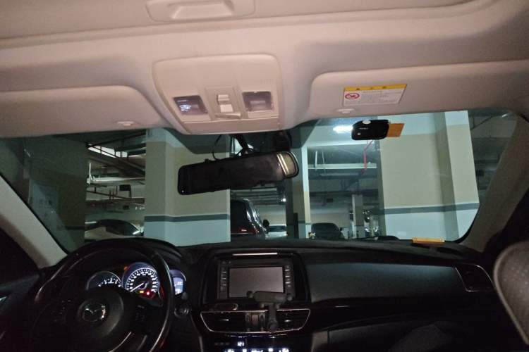 Used Mazda Atenza 2015 2.0L Blue Sky Luxury Edition Headliner