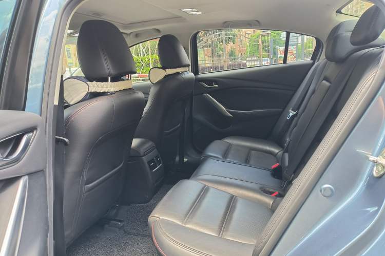Used Mazda Atenza 2015 2.0L Blue Sky Prestige Edition Interior 4