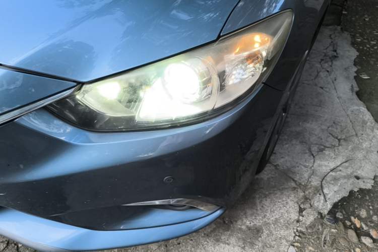 Used Mazda Atenza 2015 2.5L Blue Sky Sport Edition Left Front Headlight