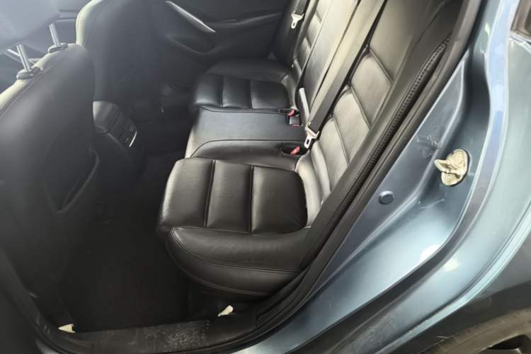 Used Mazda Atenza 2015 2.5L Blue Sky Sport Edition Left Rear Seat