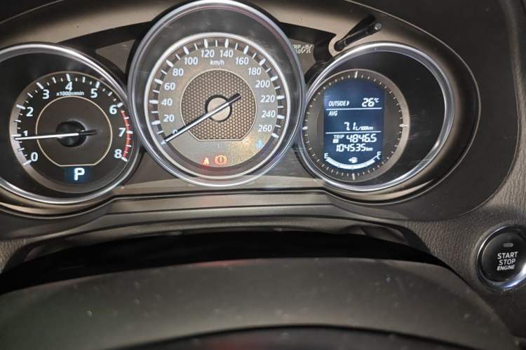 Used Mazda Atenza 2015 2.5L Blue Sky Prestige Edition Odometer Close Up