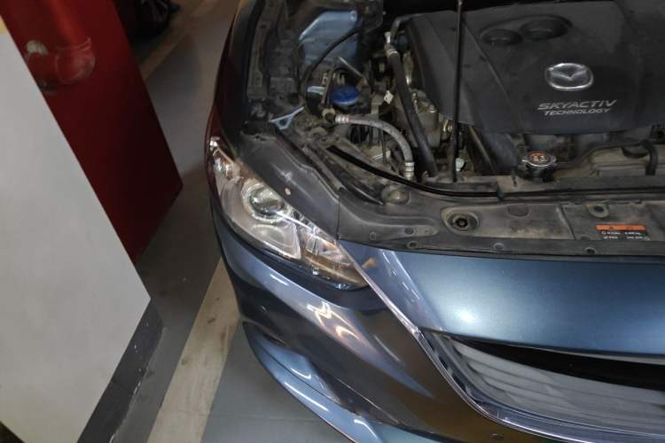 Used Mazda Atenza 2015 2.5L Blue Sky Sport Edition Right Front Headlight