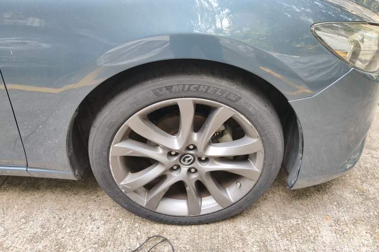 Used Mazda Atenza 2015 2.5L Blue Sky Prestige Edition Right Front Wheel Hub
