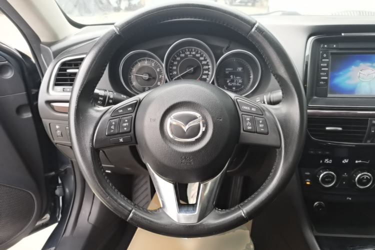 Used Mazda Atenza 2015 2.0L Blue Sky Luxury Edition Steering Wheel