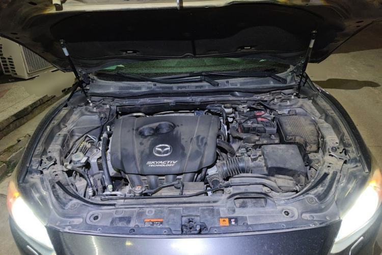 Used Mazda Atenza 2015 2.5L Blue Sky Prestige Edition Engine Bay