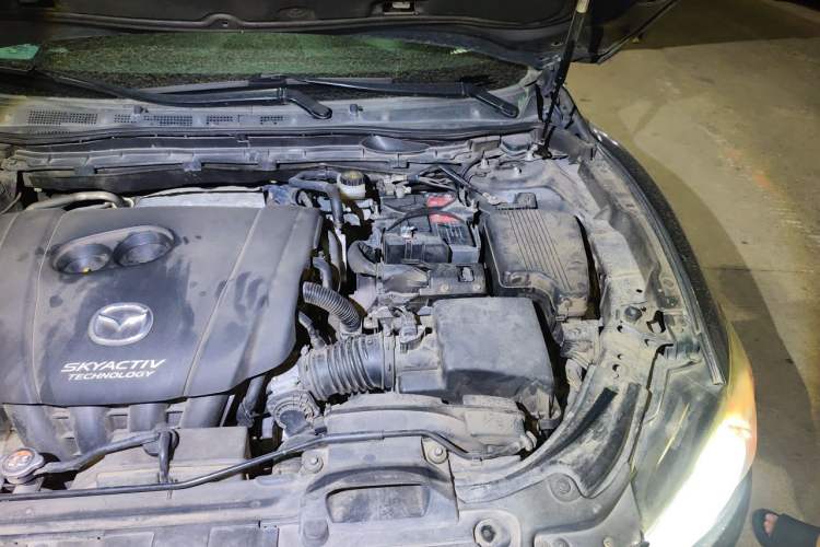 Used Mazda Atenza 2015 2.5L Blue Sky Prestige Edition Engine Bay Left