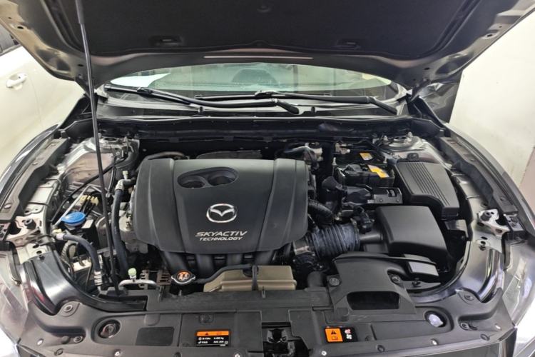 Used Mazda Atenza 2015 2.5L Blue Sky Prestige Edition Engine Bay