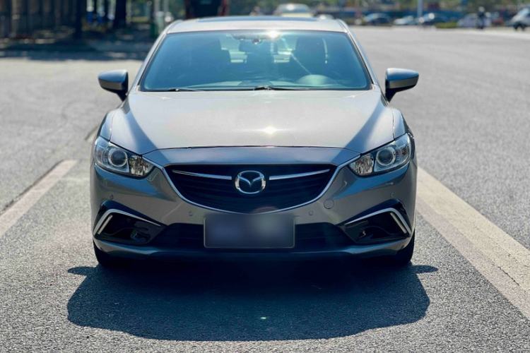 Used Mazda Atenza 2015 2.0L Blue Sky Luxury Edition Exterior 1
