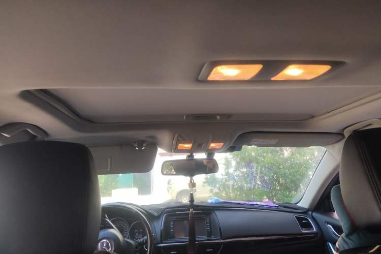 Used Mazda Atenza 2015 2.0L Blue Sky Luxury Edition Headliner