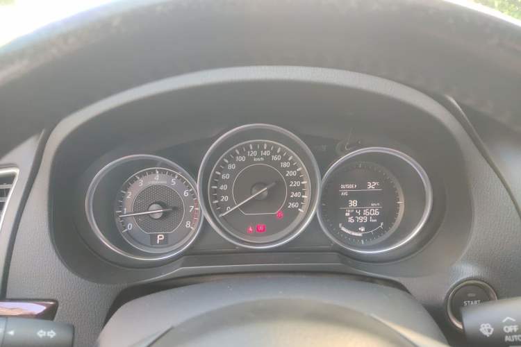 Used Mazda Atenza 2015 2.0L Blue Sky Luxury Edition Instrument Cluster