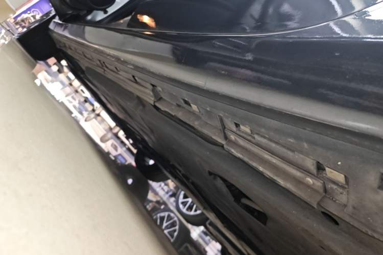 Used Mazda Atenza 2015 2.5L Blue Sky Prestige Edition Left Side Sill