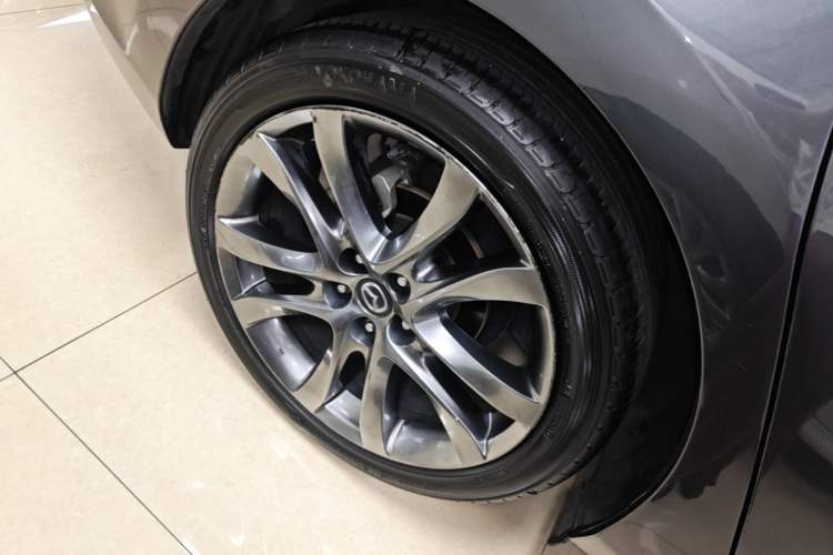 Used Mazda Atenza 2015 2.5L Blue Sky Prestige Edition Right Rear Wheel Hub