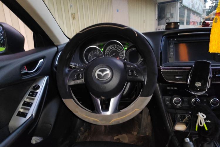 Used Mazda Atenza 2015 2.0L Blue Sky Luxury Edition Steering Wheel
