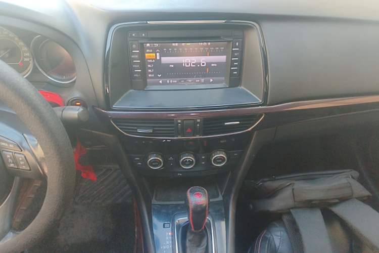 Used Mazda Atenza 2015 2.0L Blue Sky Luxury Edition Audio And AC Panel