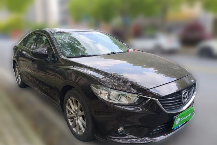 Used Mazda Atenza 2015 2.0L Blue Sky Luxury Edition Front Right 45 Deg