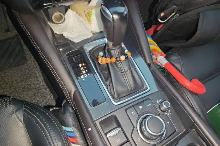 Used Mazda Atenza 2015 2.0L Blue Sky Luxury Edition Gear Lever