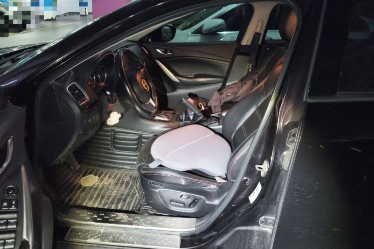 Used Mazda Atenza 2015 2.0L Blue Sky Luxury Edition Left Front Seat