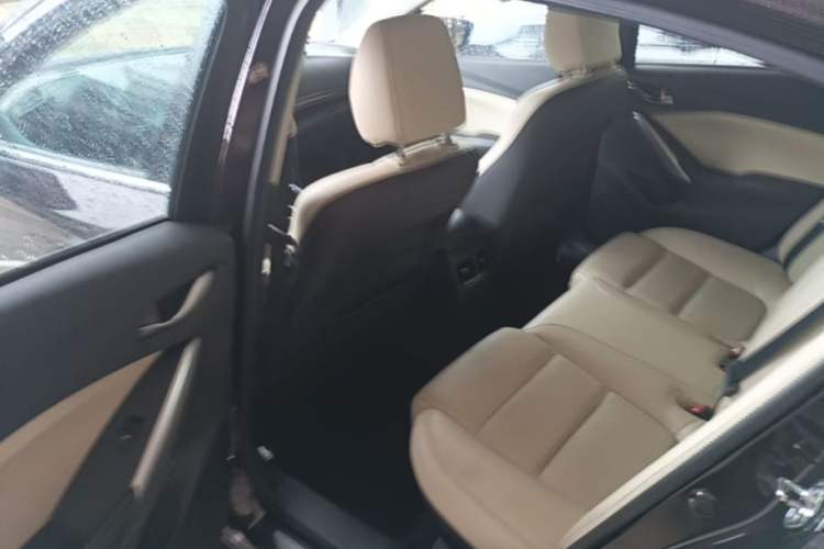 Used Mazda Atenza 2015 2.0L Blue Sky Luxury Edition Left Rear Seat