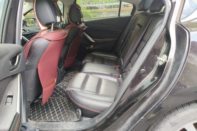 Used Mazda Atenza 2015 2.0L Blue Sky Luxury Edition Left Rear Seat