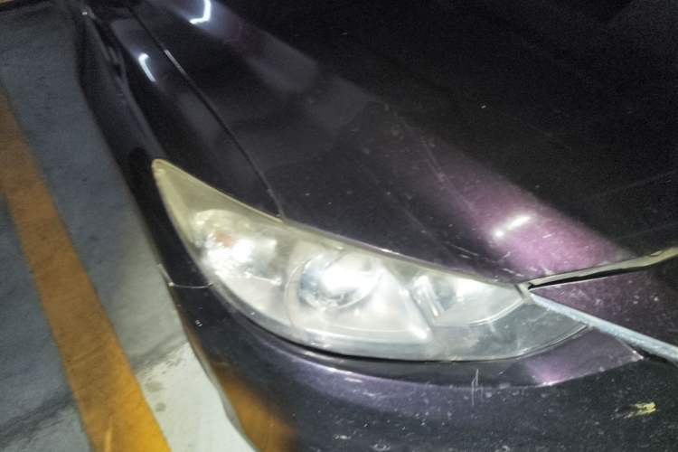 Used Mazda Atenza 2015 2.0L Blue Sky Luxury Edition Right Front Headlight