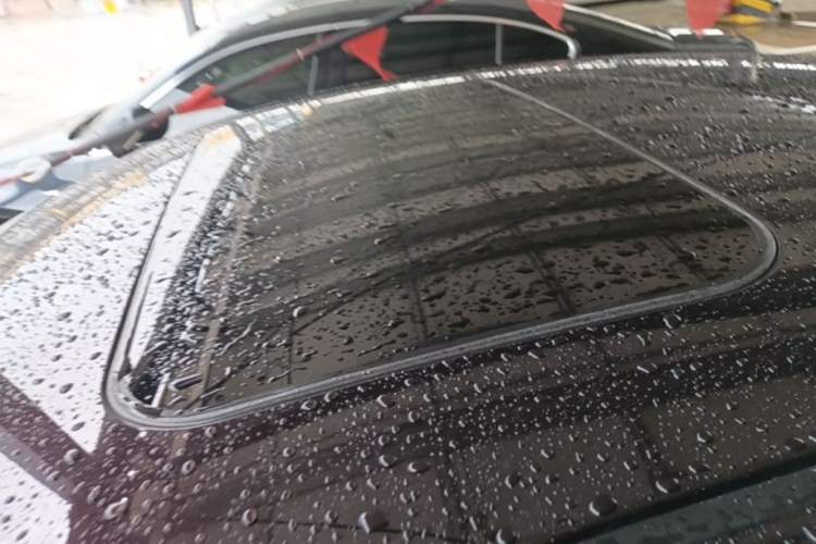 Used Mazda Atenza 2015 2.0L Blue Sky Luxury Edition Roof
