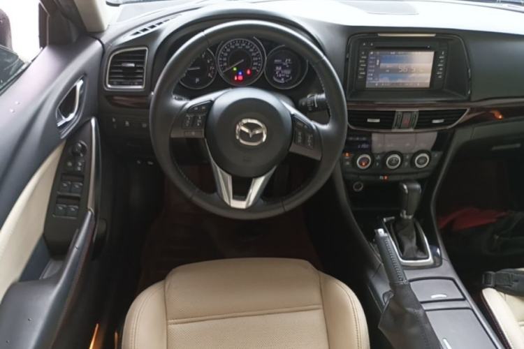Used Mazda Atenza 2015 2.0L Blue Sky Luxury Edition Steering Wheel