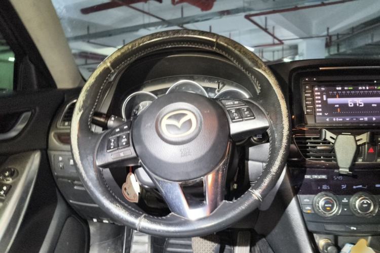 Used Mazda Atenza 2015 2.0L Blue Sky Luxury Edition Steering Wheel