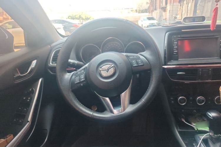 Used Mazda Atenza 2015 2.5L Blue Sky Prestige Edition Steering Wheel