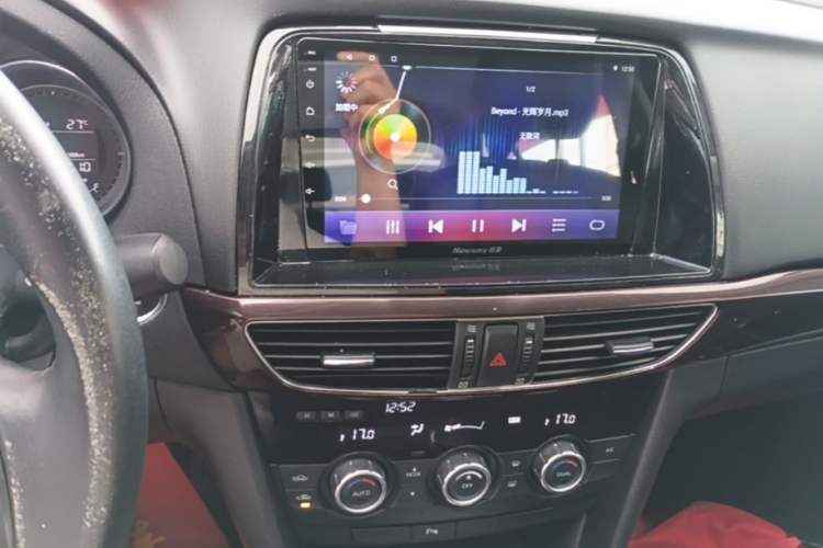 Used Mazda Atenza 2015 2.0L Blue Sky Luxury Edition Audio And AC Panel