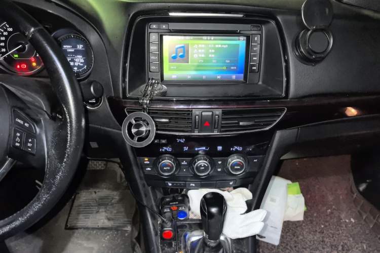 Used Mazda Atenza 2015 2.5L Blue Sky Prestige Edition Audio And AC Panel