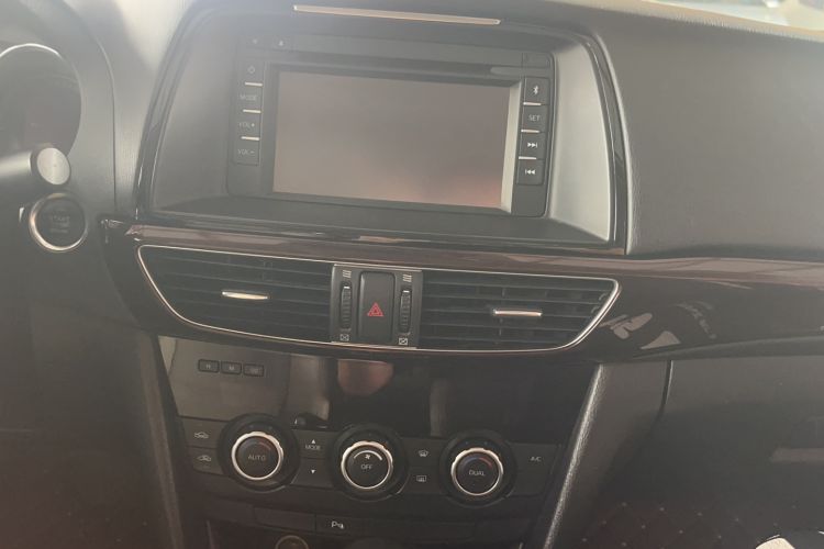 Used Mazda Atenza 2015 2.0L Blue Sky Luxury Edition Audio And AC Panel
