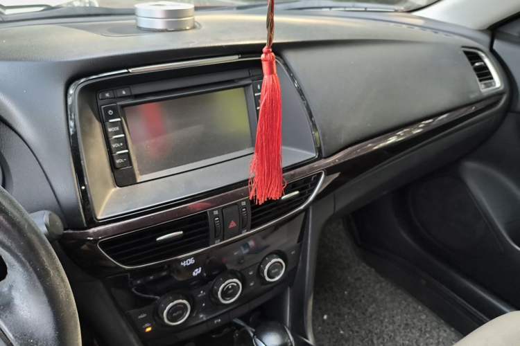 Used Mazda Atenza 2015 2.0L Blue Sky Luxury Edition Audio And AC Panel