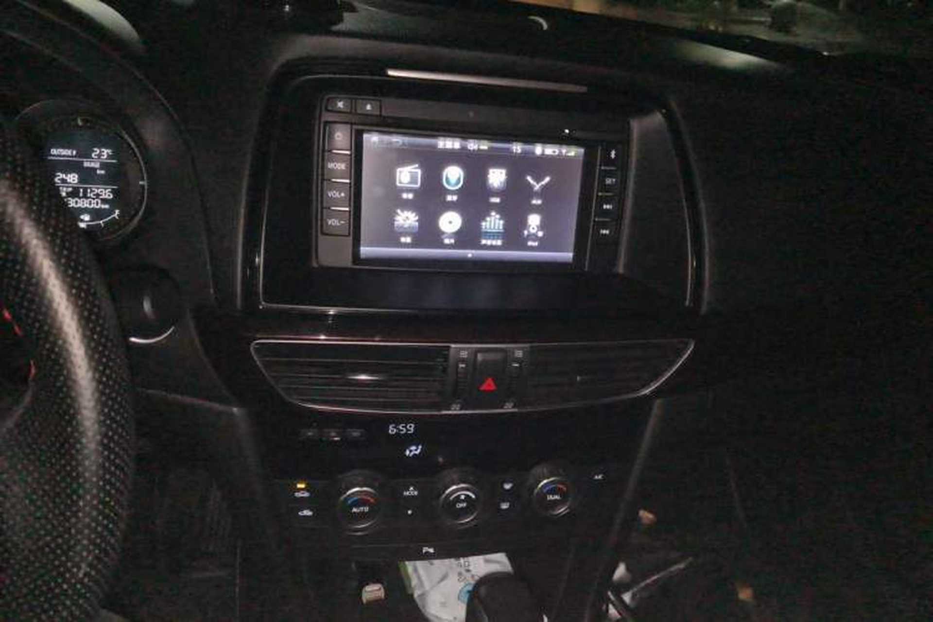 Used Mazda Atenza 2015 2.0L Blue Sky Luxury Edition Audio And AC Panel