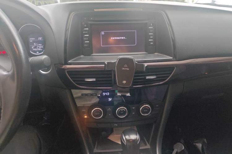 Used Mazda Atenza 2015 2.0L Blue Sky Luxury Edition Audio And AC Panel