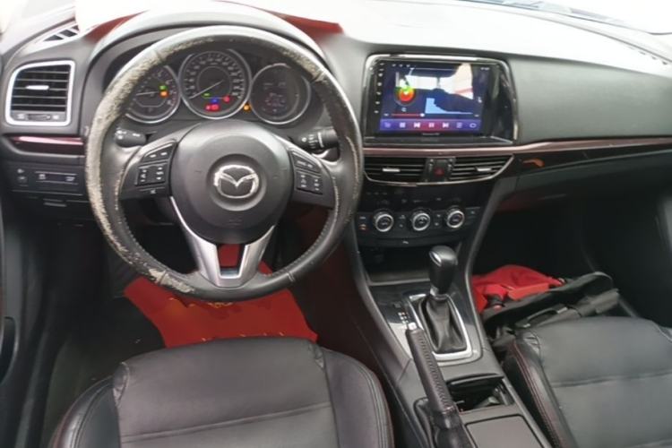 Used Mazda Atenza 2015 2.0L Blue Sky Luxury Edition Center Console