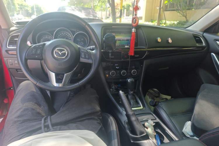 Used Mazda Atenza 2015 2.0L Blue Sky Luxury Edition Center Console