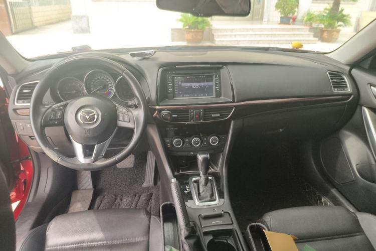 Used Mazda Atenza 2015 2.5L Blue Sky Sport Edition Center Console