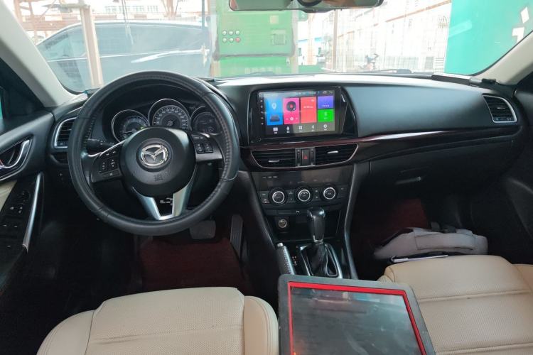 Used Mazda Atenza 2015 2.0L Blue Sky Luxury Edition Center Console