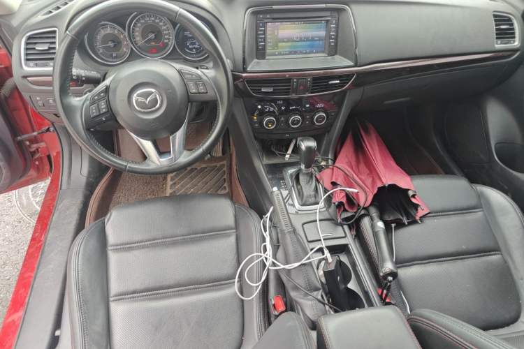 Used Mazda Atenza 2015 2.5L Blue Sky Sport Edition Center Console