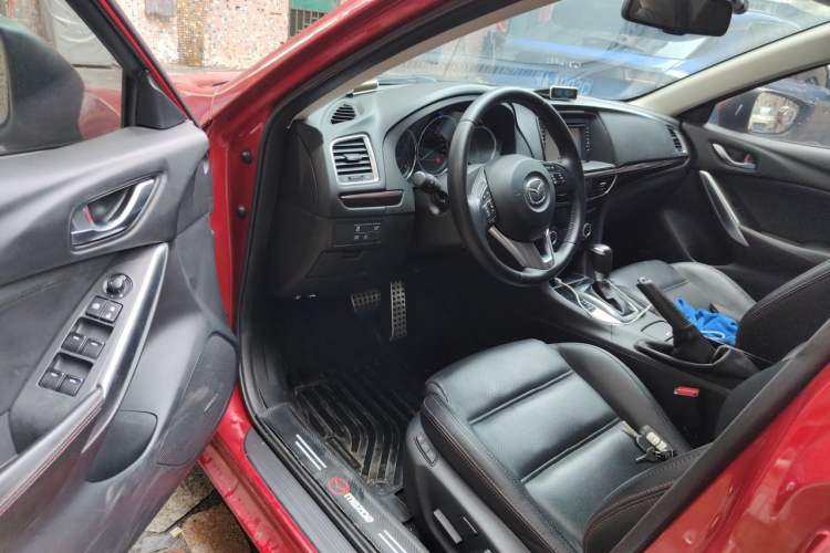 Used Mazda Atenza 2015 2.5L Blue Sky Prestige Edition Driver Seat