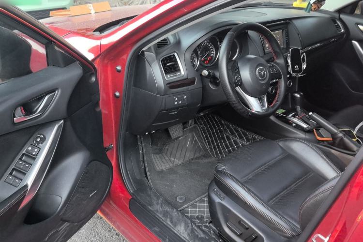 Used Mazda Atenza 2015 2.5L Blue Sky Prestige Edition Driver Seat