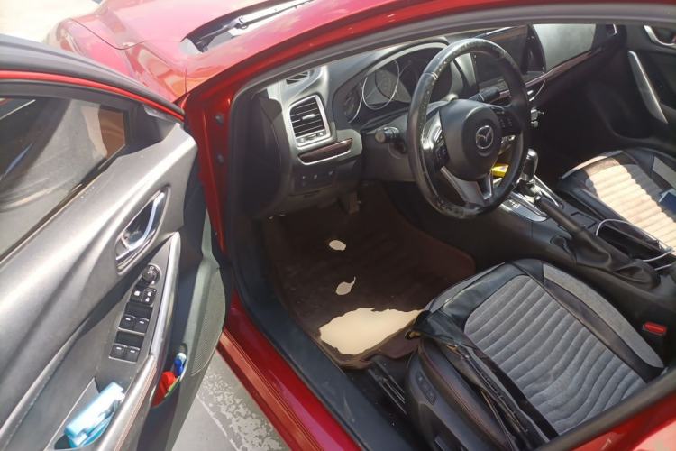 Used Mazda Atenza 2015 2.0L Blue Sky Luxury Edition Driver Seat