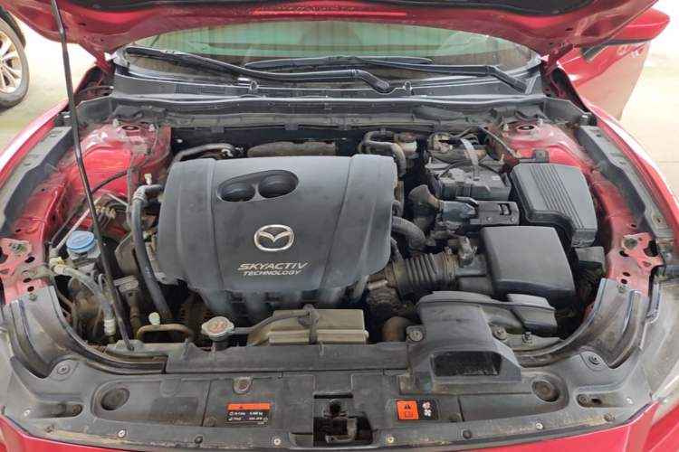 Used Mazda Atenza 2015 2.0L Blue Sky Luxury Edition Engine Bay