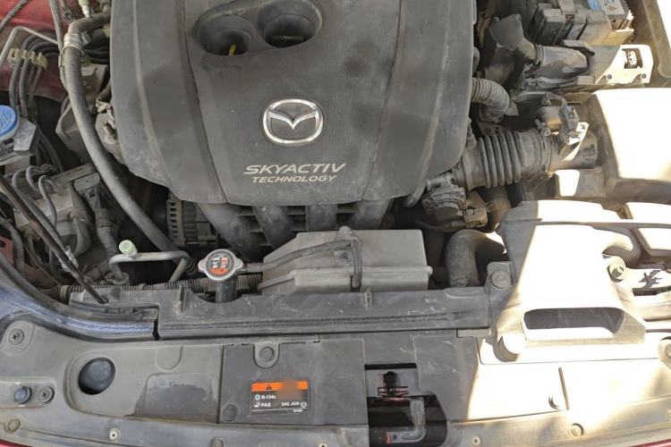 Used Mazda Atenza 2015 2.0L Blue Sky Luxury Edition Engine Bay
