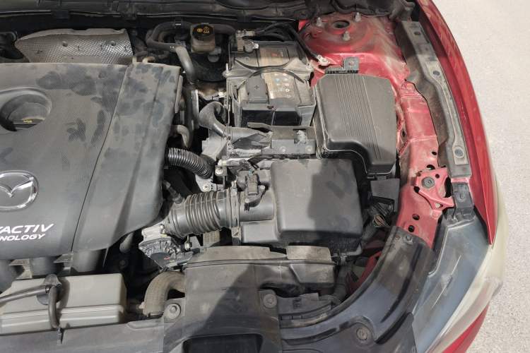 Used Mazda Atenza 2015 2.0L Blue Sky Prestige Edition Engine Bay Left