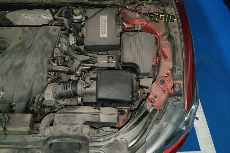 Used Mazda Atenza 2015 2.5L Blue Sky Prestige Edition Engine Bay Left