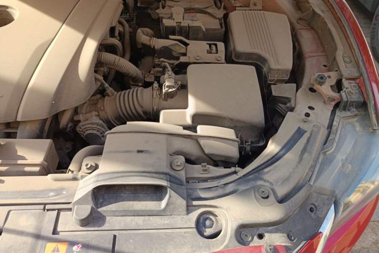 Used Mazda Atenza 2015 2.0L Blue Sky Luxury Edition Engine Bay Left