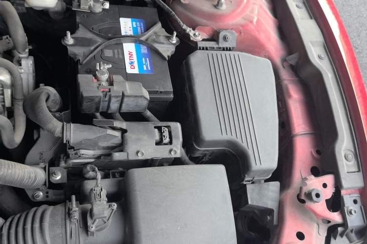 Used Mazda Atenza 2015 2.5L Blue Sky Prestige Edition Engine Bay Left