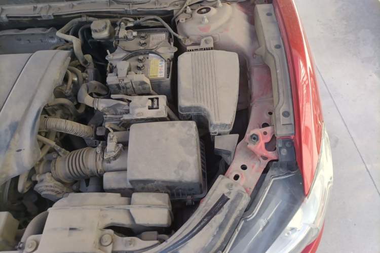 Used Mazda Atenza 2015 2.0L Blue Sky Luxury Edition Engine Bay Left
