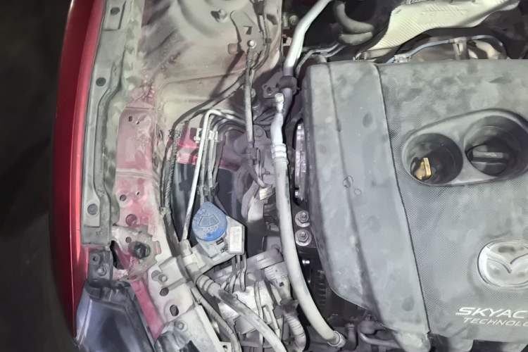 Used Mazda Atenza 2015 2.5L Blue Sky Prestige Edition Engine Bay Right